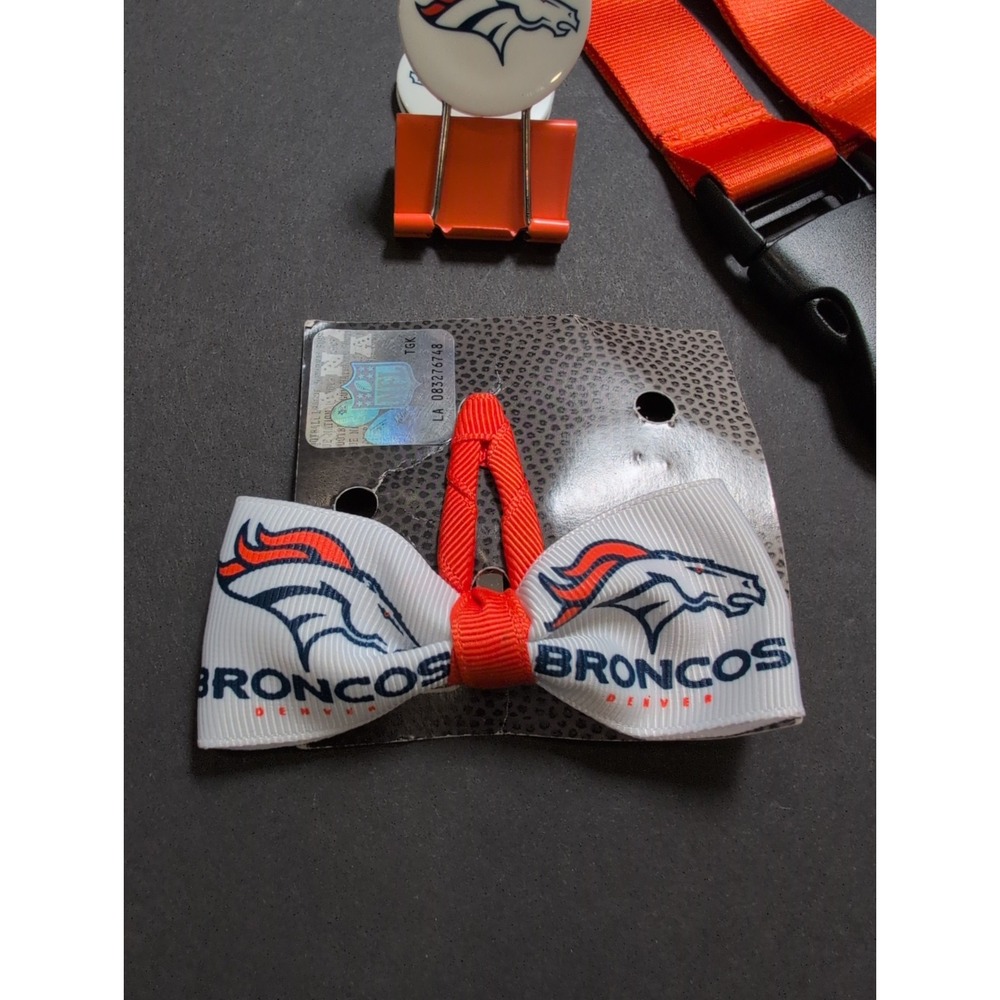 Lot Of Four Assorted Broncos Fan Items 2 Lanyards 1 Hair Clip 1 Binder Clip. - Picture 2 of 5